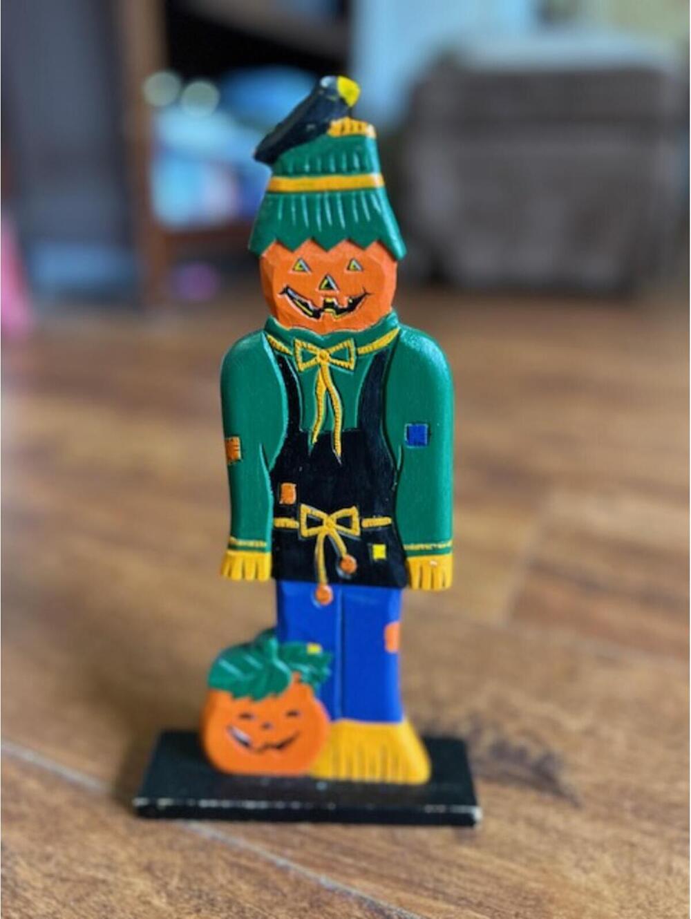 Hand-Painted Wooden Halloween Scarecrow Decoration